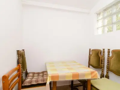 DiningRoom