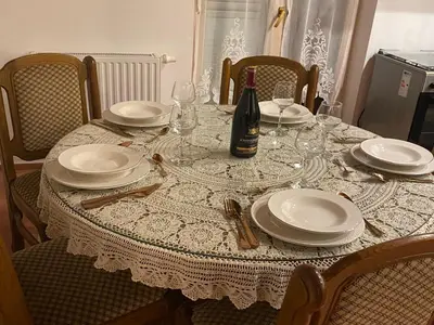 DiningRoom