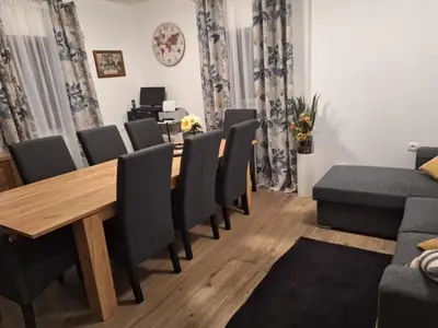 DiningRoom
