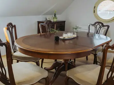 DiningRoom