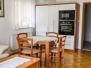 Ferienwohnung für 4 Personen (80 m²) in Podčetrtek