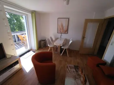 Wohnzimmer_Esstisch