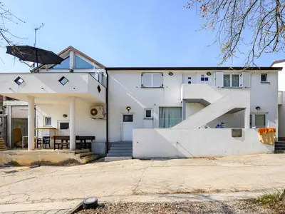Ferienwohnung für 5 Personen (75 m²) in Juricani 8/10