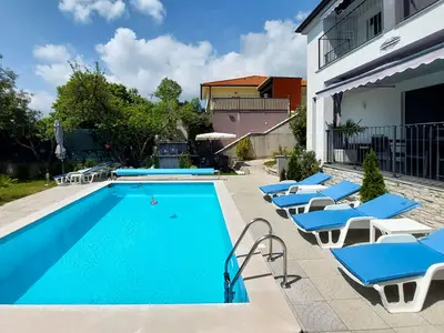 pool