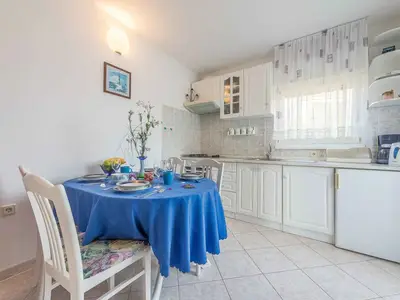 Ferienwohnung für 6 Personen (90 m²) in Vinišće 8/10
