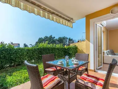 Ferienwohnung für 5 Personen (48 m²) in Karigador 9/10