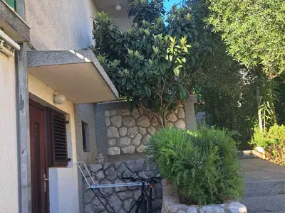 Ferienwohnung für 3 Personen (30 m²) in Dramalj 1/10