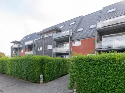 Außenseite Ferienhaus [Sommer]