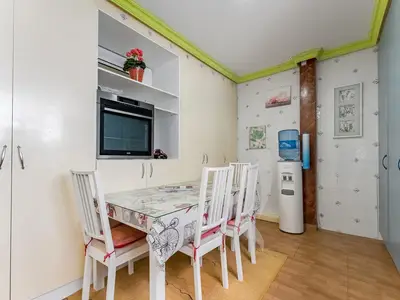 DiningRoom