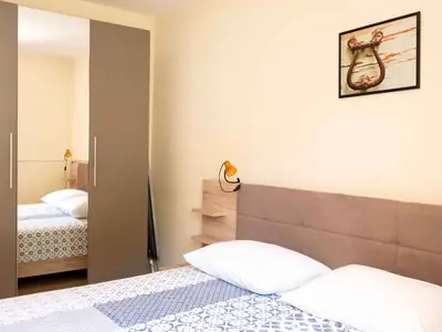 Ferienwohnung für 6 Personen (76 m²) in Otočić Planka 8/10