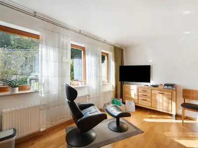 Photo, INSIDE, OUTSIDE