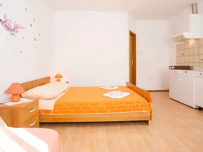 Ferienwohnung für 2 Personen (18 m²) in Krk 10/10