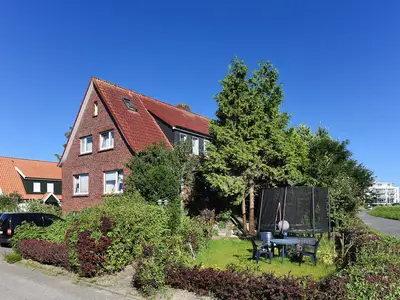 ExteriorSummer