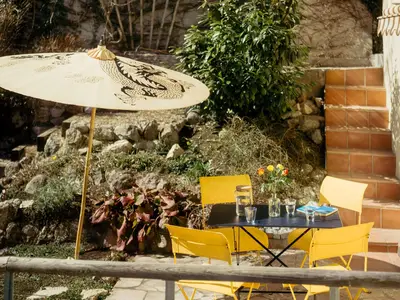 West-Terrasse mit Garten