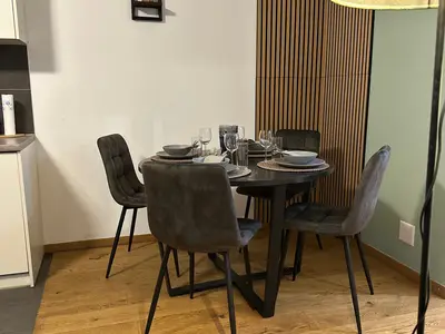 Essbereich mit 4 Stühle