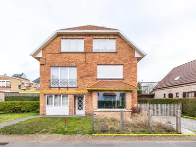 Außenseite Ferienhaus [Sommer]