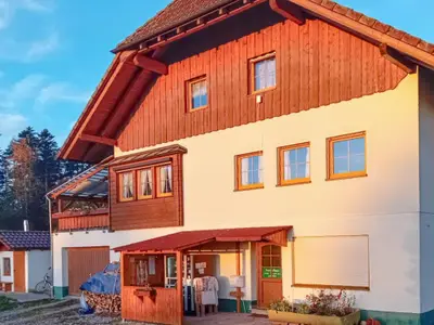Außenseite Ferienhaus [Sommer]