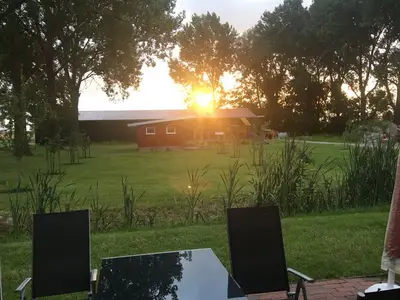 Ferienwohnung für 4 Personen (68 m²) in Krummhörn Uttum 1/10