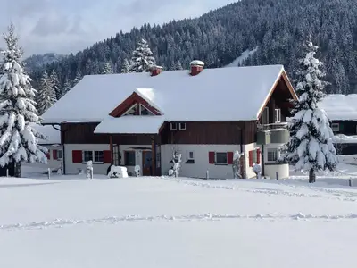 Haus im Wäldle im Winter