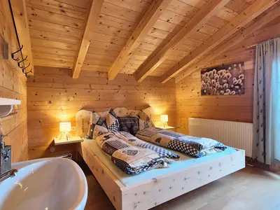 Doppelzimmer mit Ausgang zum Balkon