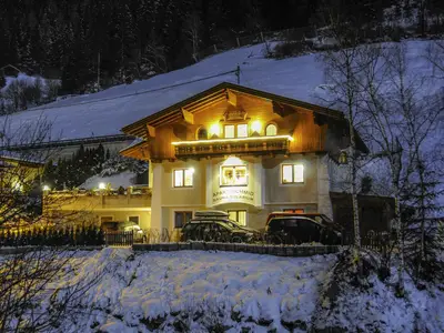 Hausansicht - Winter