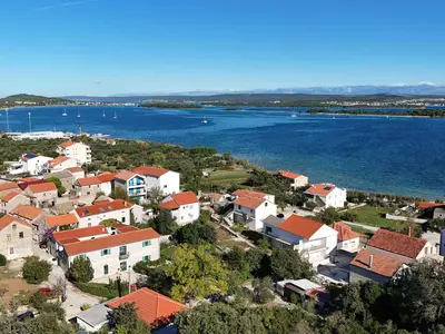 Ferienwohnung für 5 Personen (60 m²) in Ugrinići 7/10