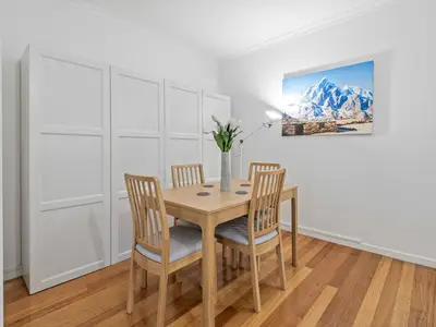 DiningRoom