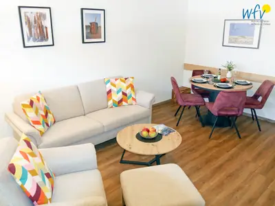 Wohnzimmer und Essecke