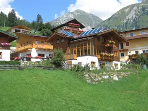 Ferienwohnung für 4 Personen (63 m²) in Kals am Großglockner