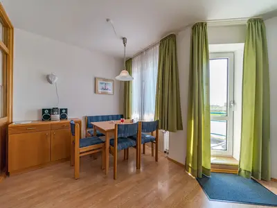Ferienwohnung für 4 Personen (59 m²) in Schillig 6/10