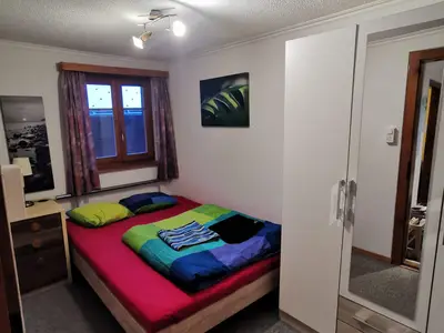 Schlafzimmer 2