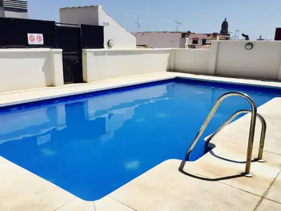 PoolOfHouse
