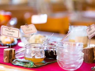 Frühstücksbuffet Marmeladen