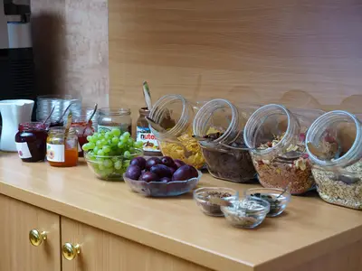 Frühstück am Leitenbauerhof (C) UaB Sorger