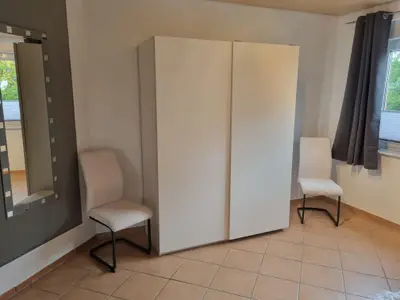 Schlafzimmer 1 -  Kleiderschrank