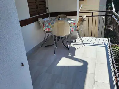 Ferienwohnung für 3 Personen (47 m²) in Starigrad-Paklenica 2/10