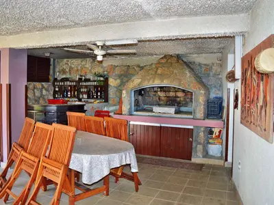 Ferienwohnung für 3 Personen (47 m²) in Starigrad-Paklenica 6/10