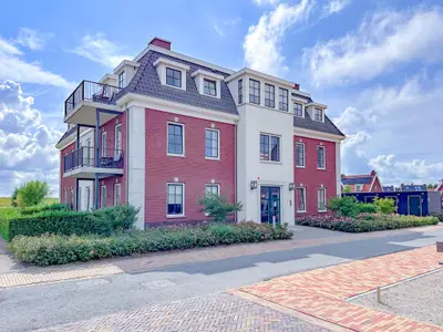 Außenseite Ferienhaus [Sommer]