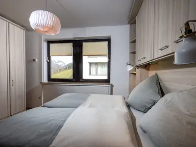 Schlafzimmer mit Doppelbett Fewo Bergkristall