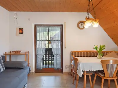 Photo, INSIDE, OUTSIDE