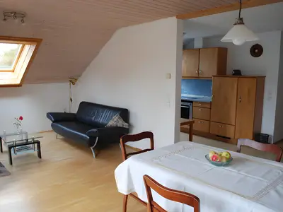 Photo, INSIDE, OUTSIDE