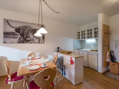 Küche und Essbereich