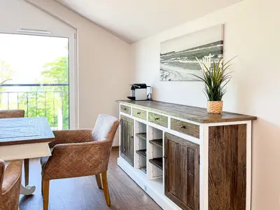 Wohnzimmer mit Sideboard