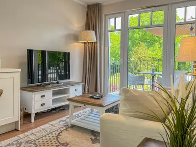 mit Blick in den Wohnbereich