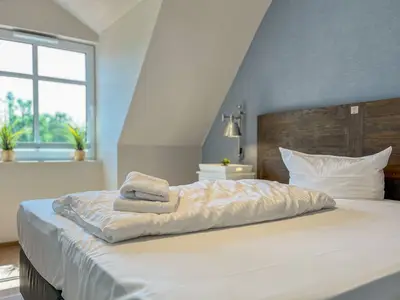 Fenster im Schlafzimmer