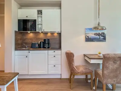 Blick zur Küchenzeile