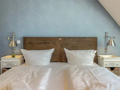 Doppelbett im Schlafzimmer