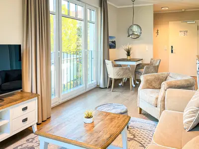 Wohnbereich mit Blick zum Essbereich