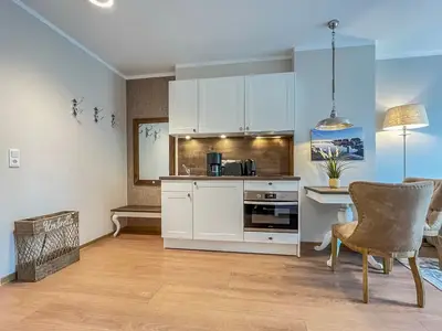 Blick zur Küchenzeile