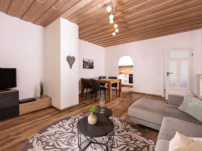 Wohn- und Essbereich Fewo Schwaiger